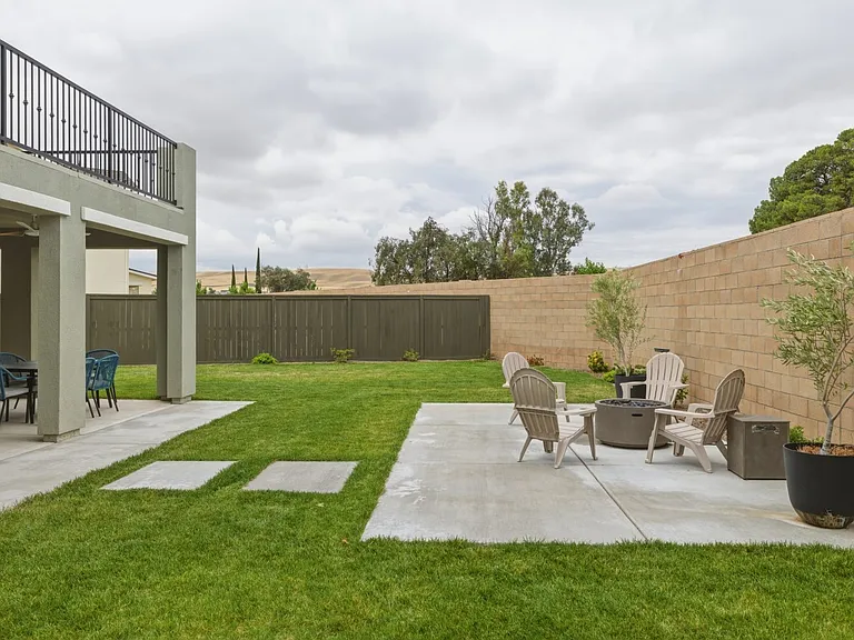 4065 Maddy Ave — Photo 42