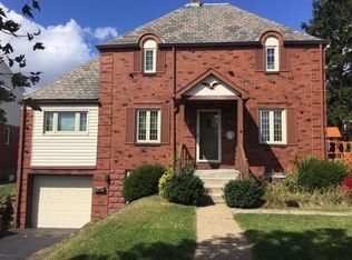 815 Irwin Dr, Pittsburgh, PA