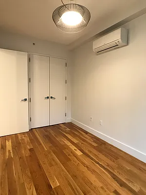 Rented by City Vista Inc | media 45