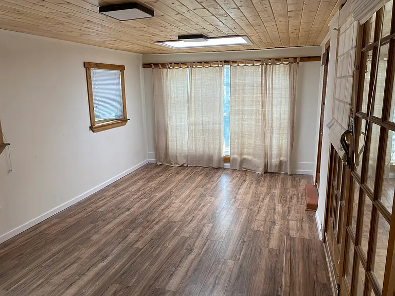 1212 Lujan St — Photo 2