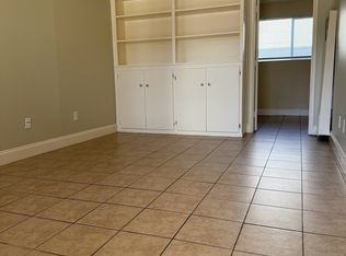 723 Eucalyptus Ave APT 13, Vista, CA 92084