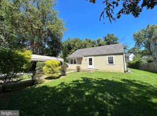 2039 Cherri Dr, Falls Church, VA 22043