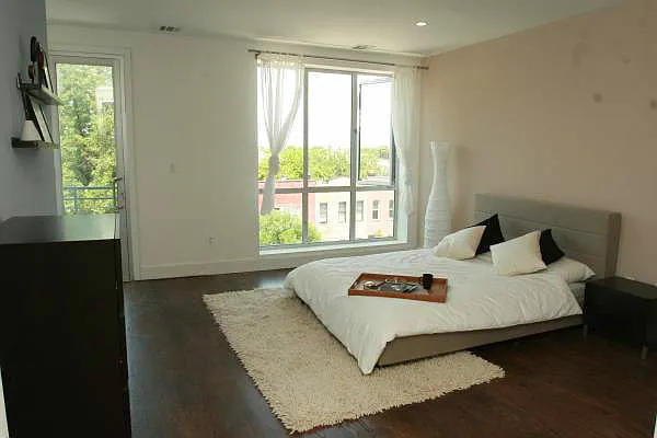 Rented by Keller Williams NYC | media 32