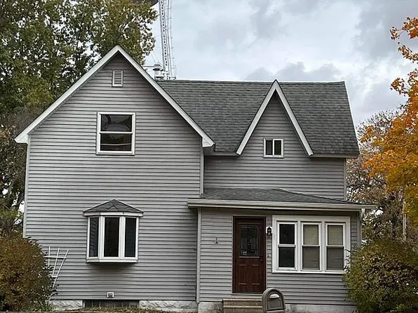 200 NW 4th St, Adams, MN 55909