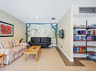 382 Ottawa Ct, Royal Palm Beach, FL 33411