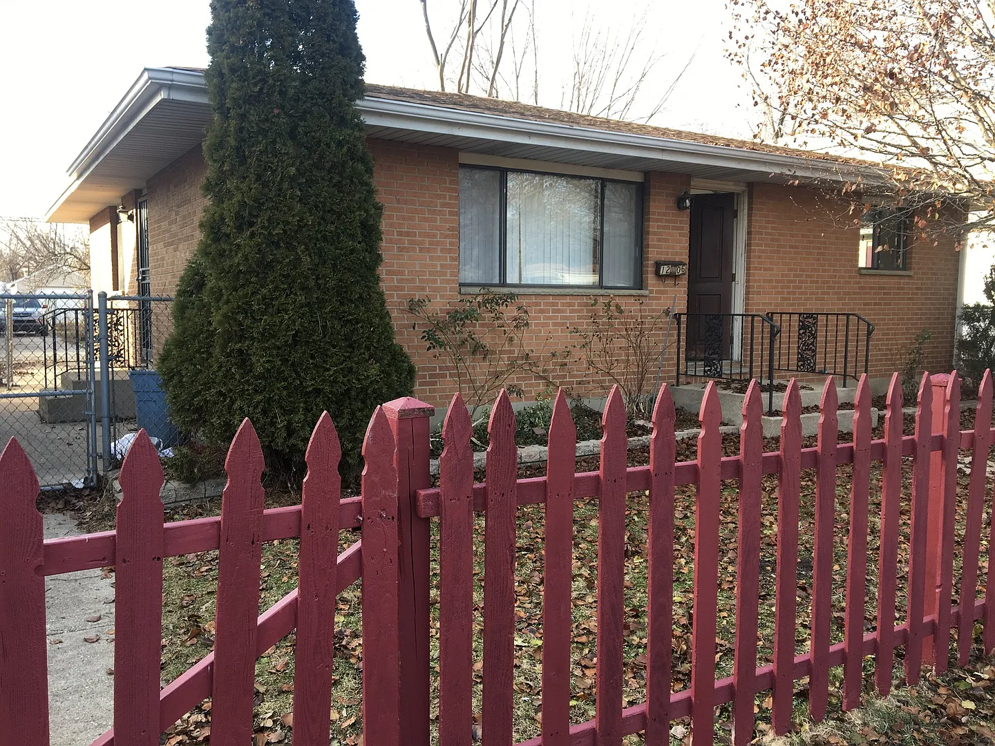 1206 Lincoln St photo 1