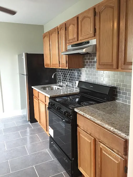 71 North Main - Suite 2-A — Photo 1