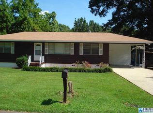 127 Meadowood Ave, Bessemer, AL 35023