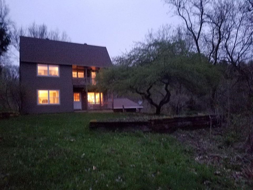 Nighttime shot house Co rd TT
