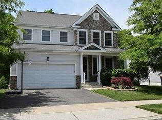 31 Palisades Rd, Old Bridge, NJ 08857