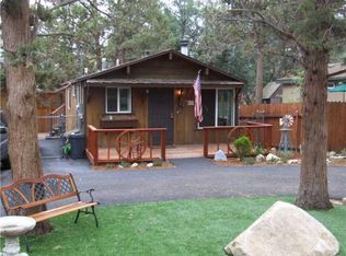 533 Leonard Ln, Sugarloaf, CA 92386
