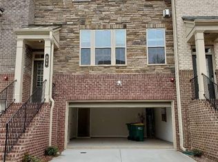 364 Provenance Dr, Atlanta, GA 30328