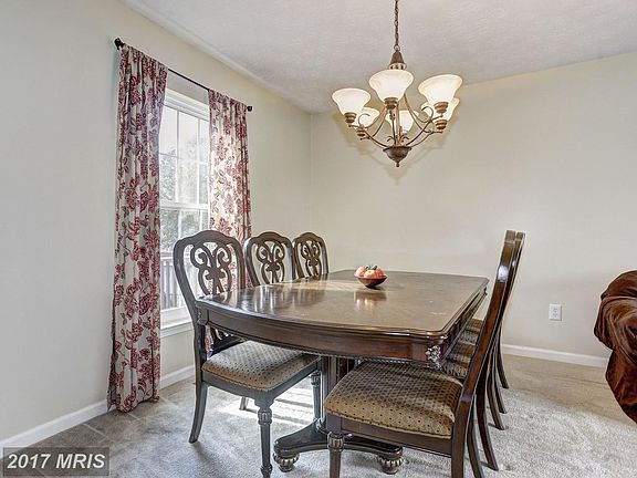 3rd image of 9520 Odelton Ct