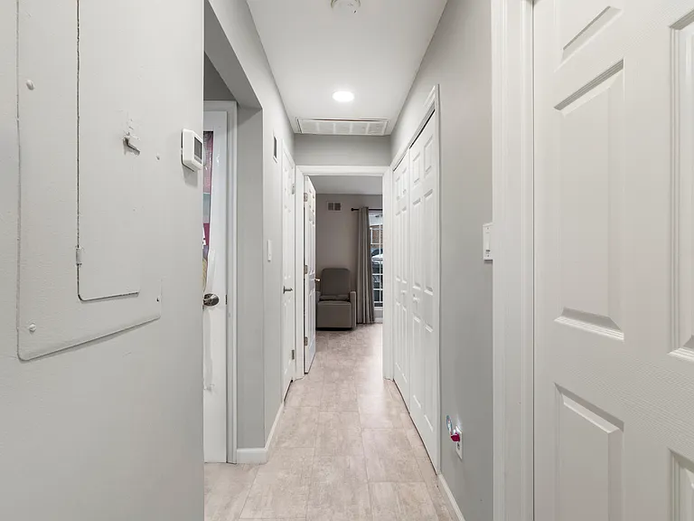 223 Village Circle Dr #223 — Photo 9