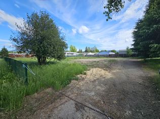 2587 Redwood Ave, Grants Pass, OR 97527