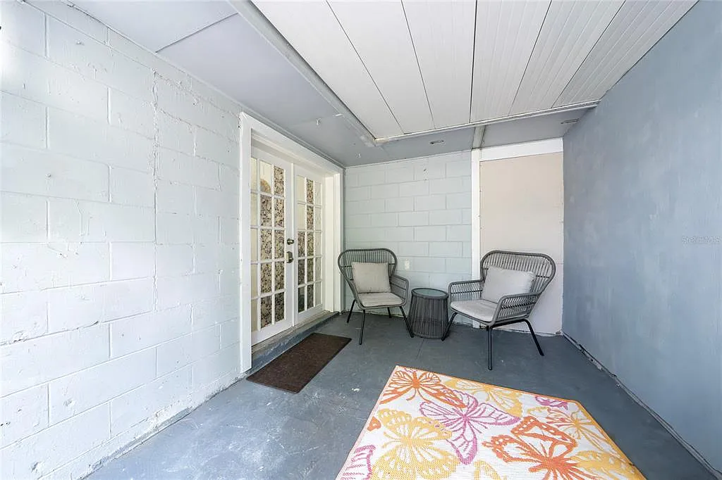 711 Briarcliffe St — Photo 4