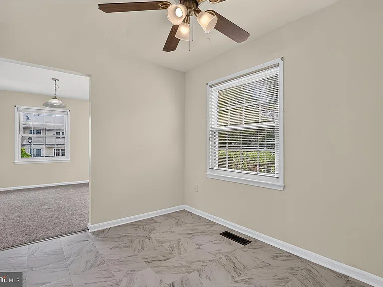 9457 Jenerio Ct — Photo 7