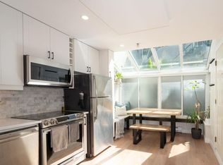 1166 W 6th Ave #101, Vancouver, BC V6H1A4