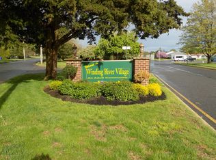 16 Skyline Dr, Brick, NJ 08724