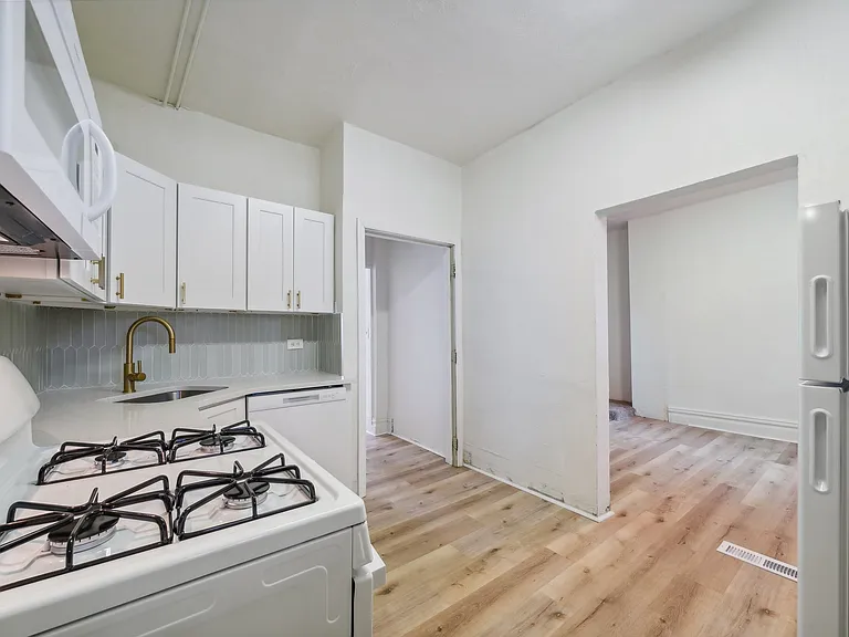 5421 Wellesley Ave #1 — Photo 13