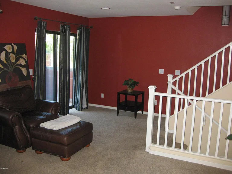 330 S Farmer Ave #126 — Photo 9