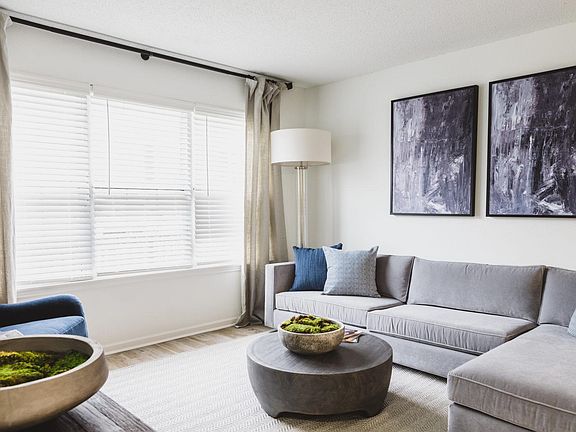 3rd image of 100 Avalon Gardens Dr #1497