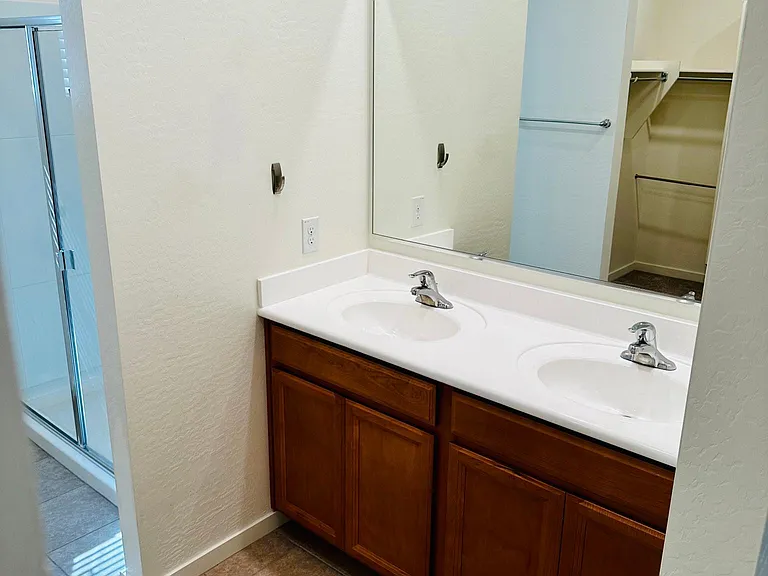 12628 W Northview Ave — Photo 26