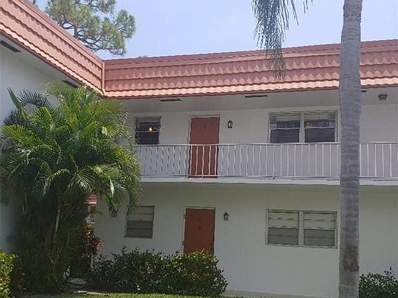 2nd image of 2600 SE Ocean Blvd Unit Un Aa 9