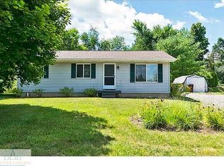 9370 Westchester Dr, Laingsburg, MI 48848