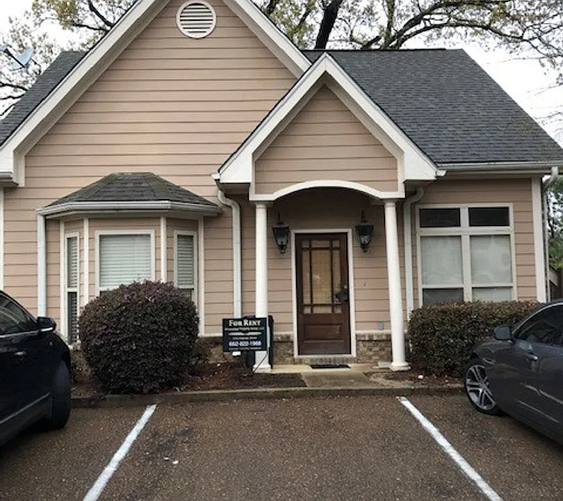 131 Falls Grove Dr