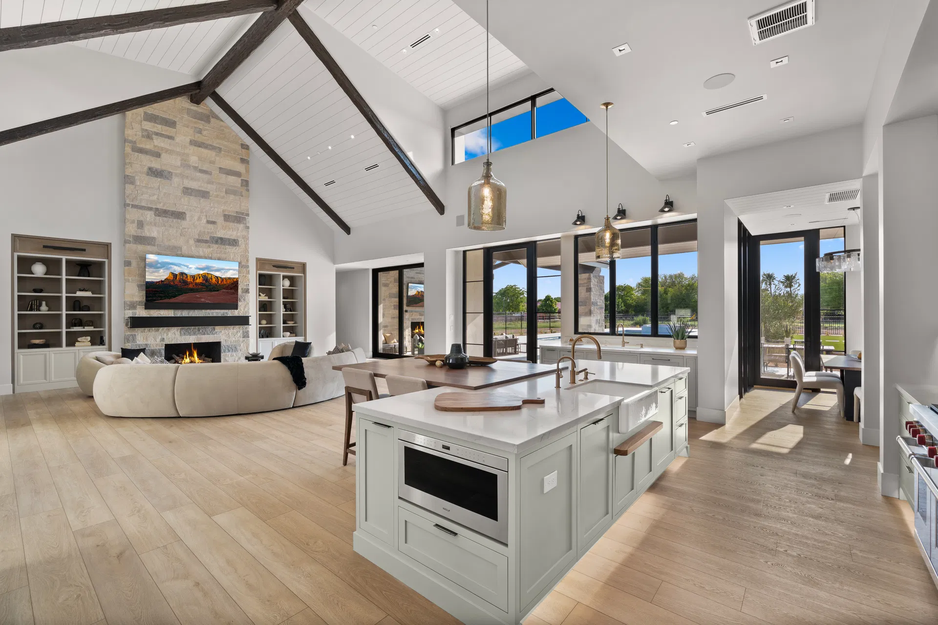 Pair of pricey homes listed north of $7M hit market in Tempe