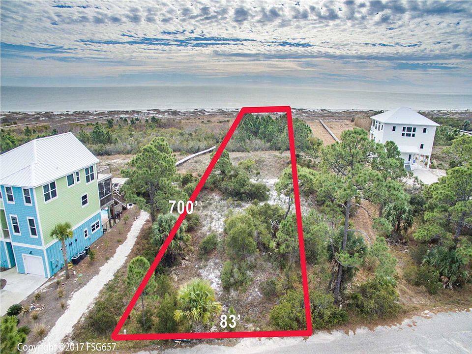 1st image of 104 W Sand Dollar Way