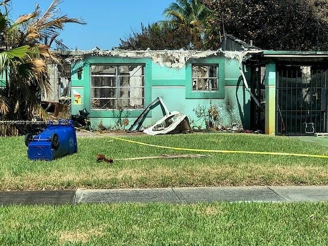1st image of 1701 NW 27th Ter