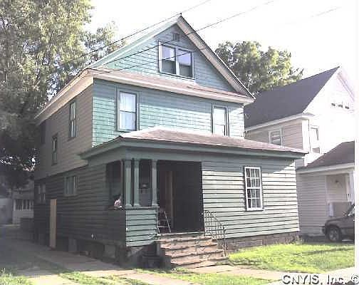 1st image of 119 Fernwood Ave