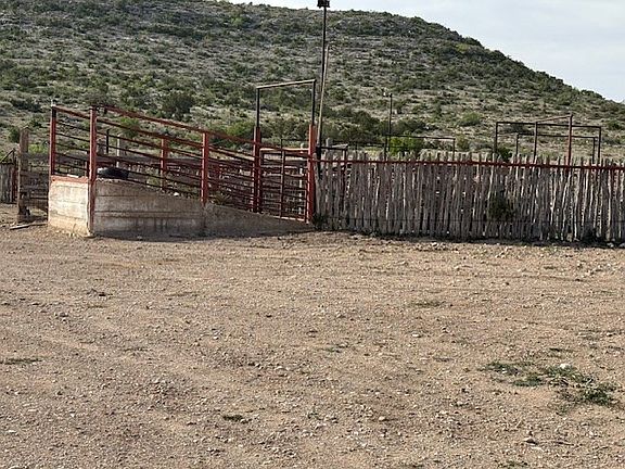 3rd image of 11838 E Juno Rd