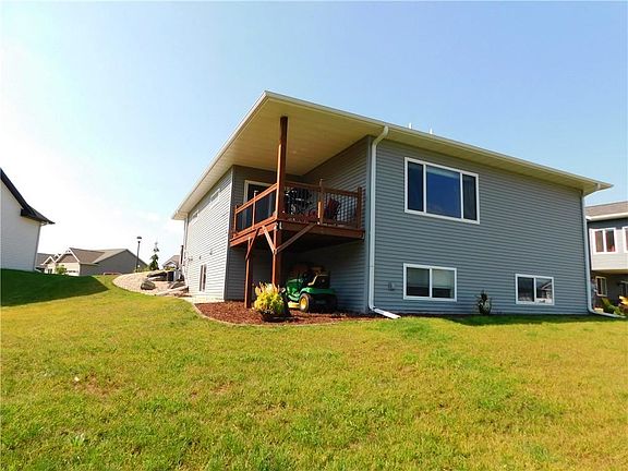 4th image of 5193 Waylon St