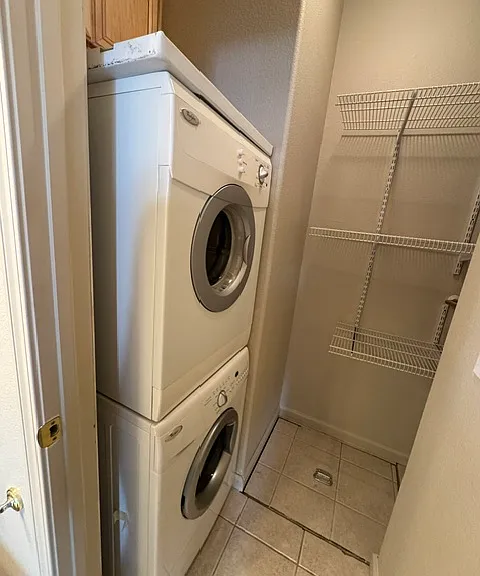 535 Warren Ct #1 — Photo 12