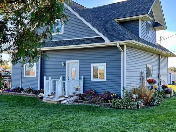 182 County Road W, Mineral Point, WI 53565