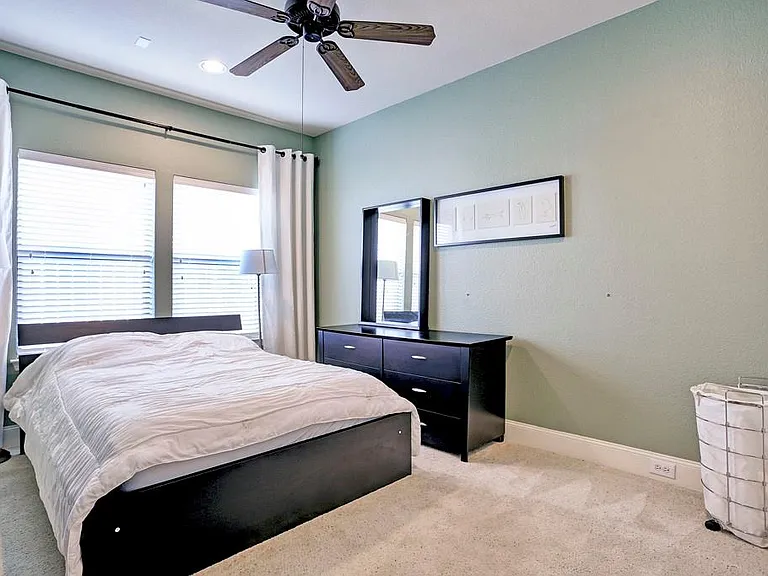 337 Cage St — Photo 15