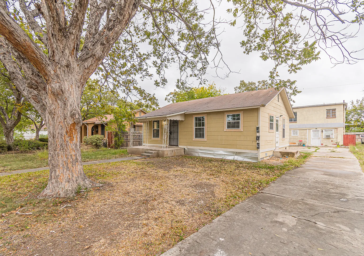 106 Southway Drive - 1 — Photo 1