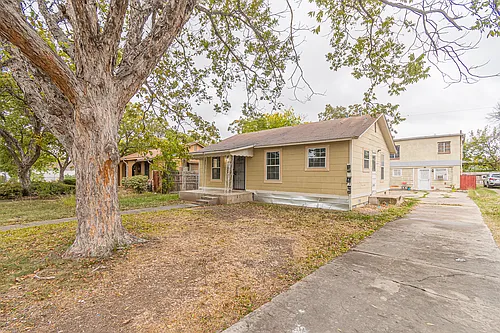 106 Southway Dr #1 Photo 1