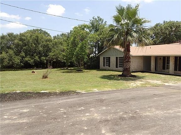 2nd image of 16314 Hill Country Dr