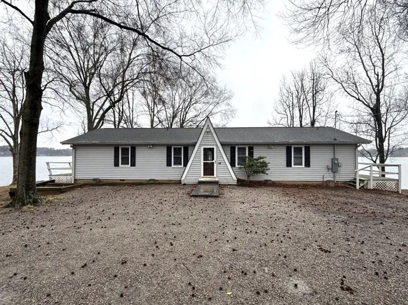 3628 Brooks Ln, Terrell, NC 28682