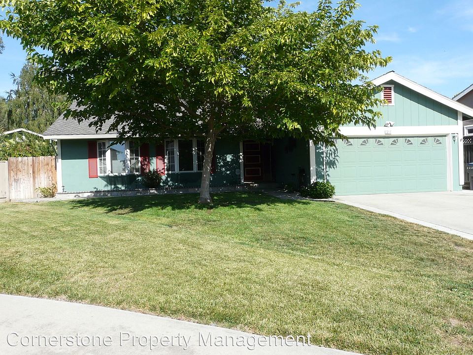 1st image of 317 Henderson Dr