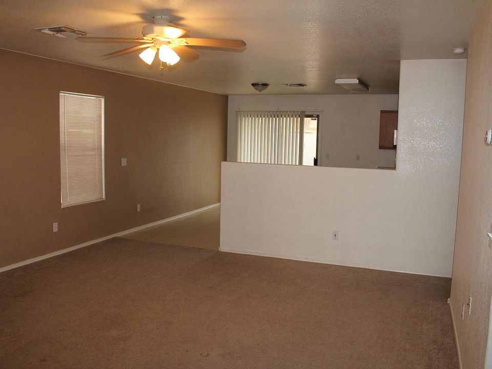 1st image of 11815 W Ester Dr