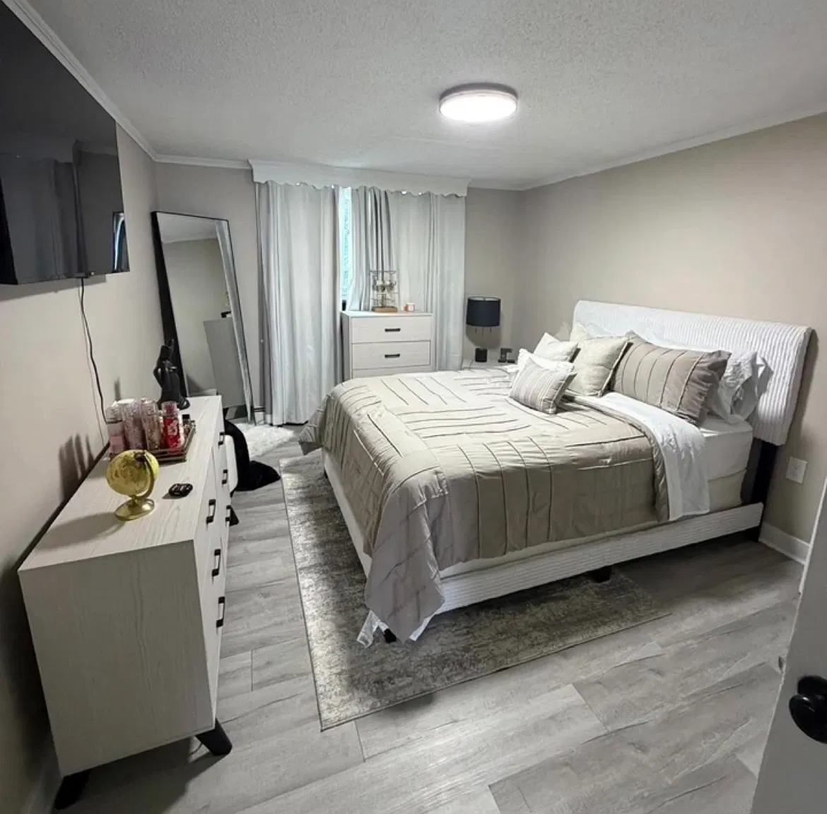 1 bed, $800 — Photo 1