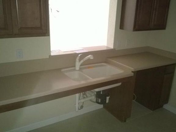 3rd image of 4802 Cayview Ave #10514