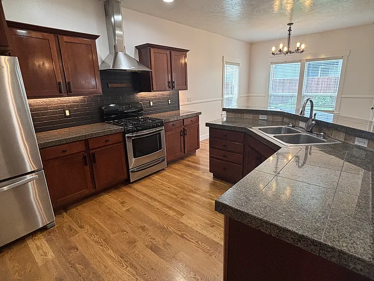 9650 W Harness Dr — Photo 3