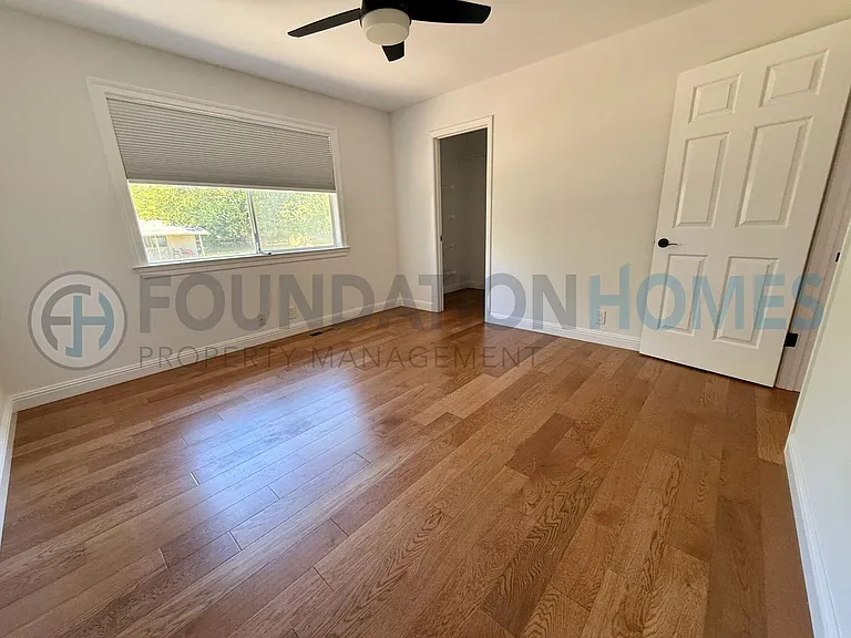 742 McClay Rd — Photo 10