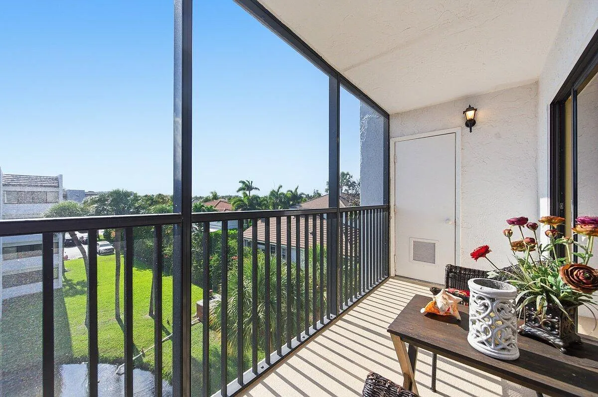 2 bed, 2.0 bath, 1183 sqft, $2,500 — Photo 3